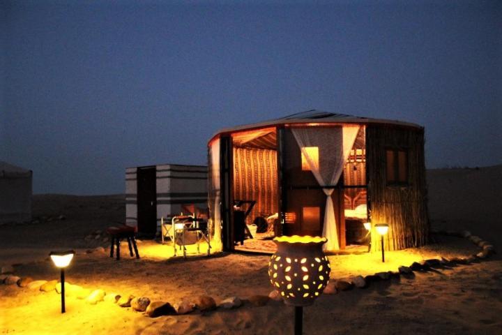 Legend Desert Camp Fulayj al Masha'ikh Exteriör bild