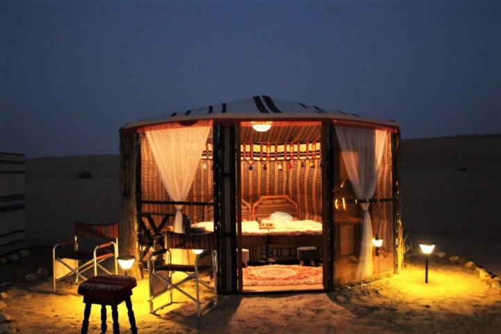 Legend Desert Camp Fulayj al Masha'ikh Exteriör bild