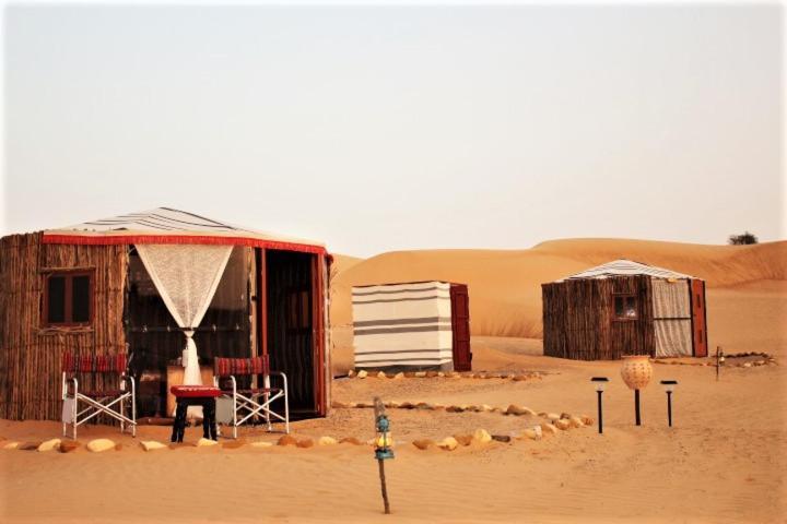 Legend Desert Camp Fulayj al Masha'ikh Exteriör bild