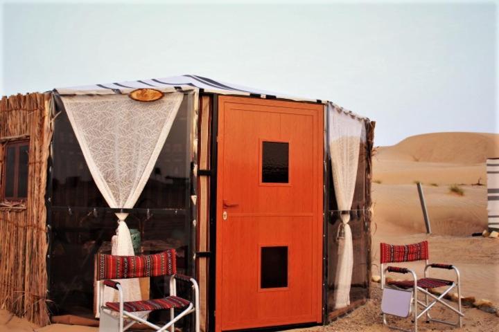 Legend Desert Camp Fulayj al Masha'ikh Exteriör bild