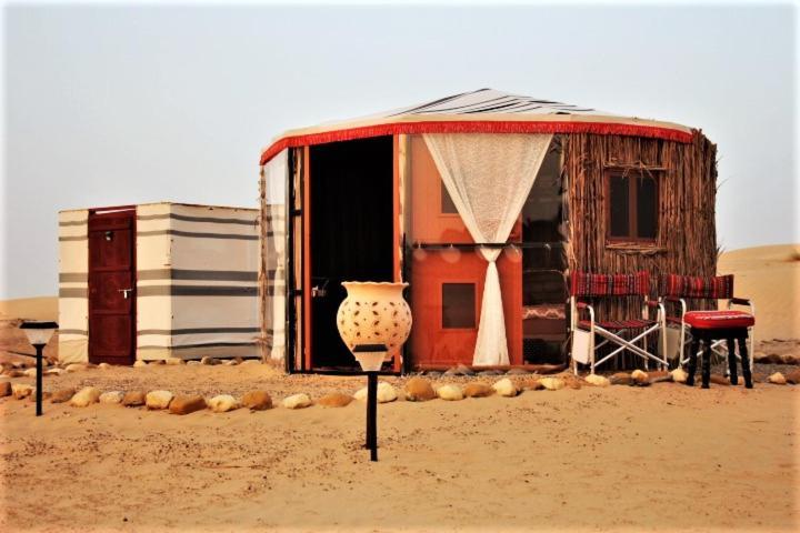 Legend Desert Camp Fulayj al Masha'ikh Exteriör bild