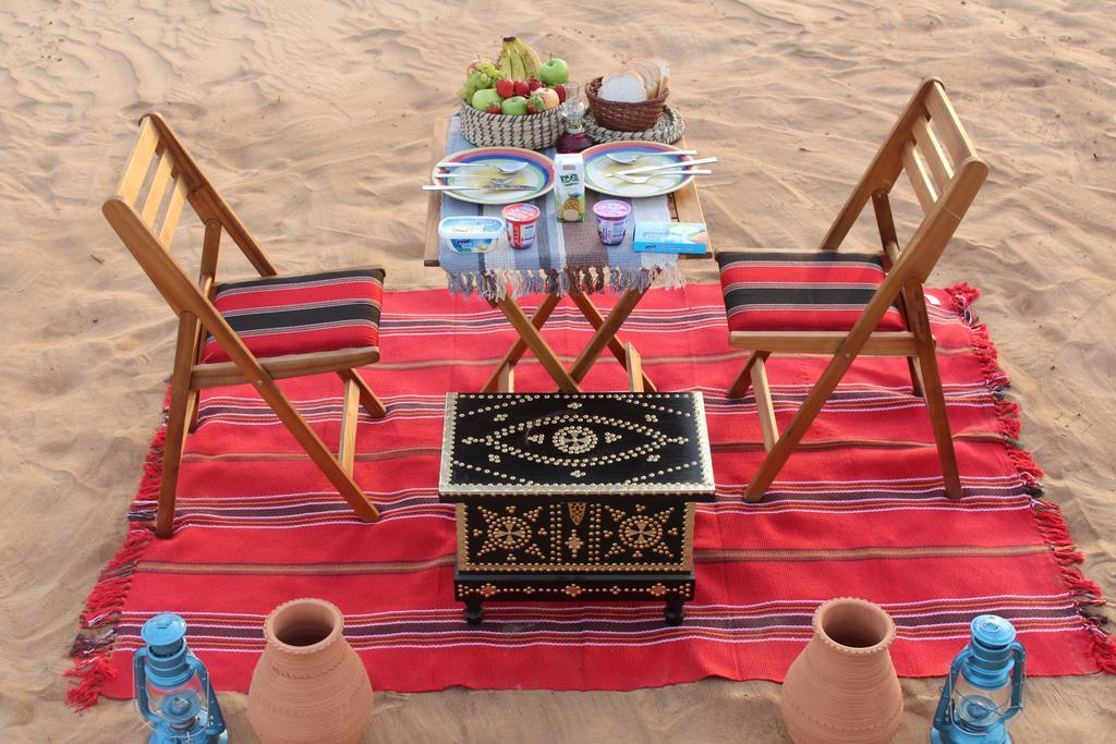 Legend Desert Camp Fulayj al Masha'ikh Exteriör bild