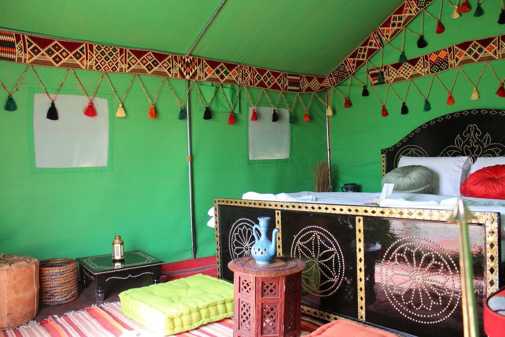 Legend Desert Camp Fulayj al Masha'ikh Exteriör bild