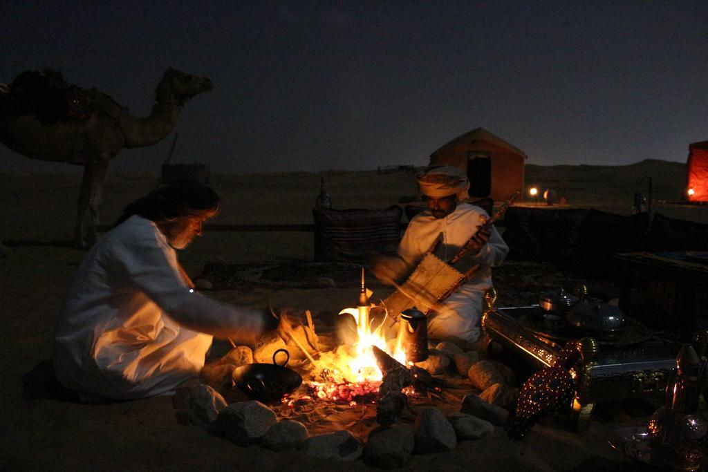 Legend Desert Camp Fulayj al Masha'ikh Exteriör bild