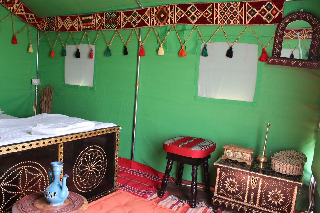 Legend Desert Camp Fulayj al Masha'ikh Exteriör bild
