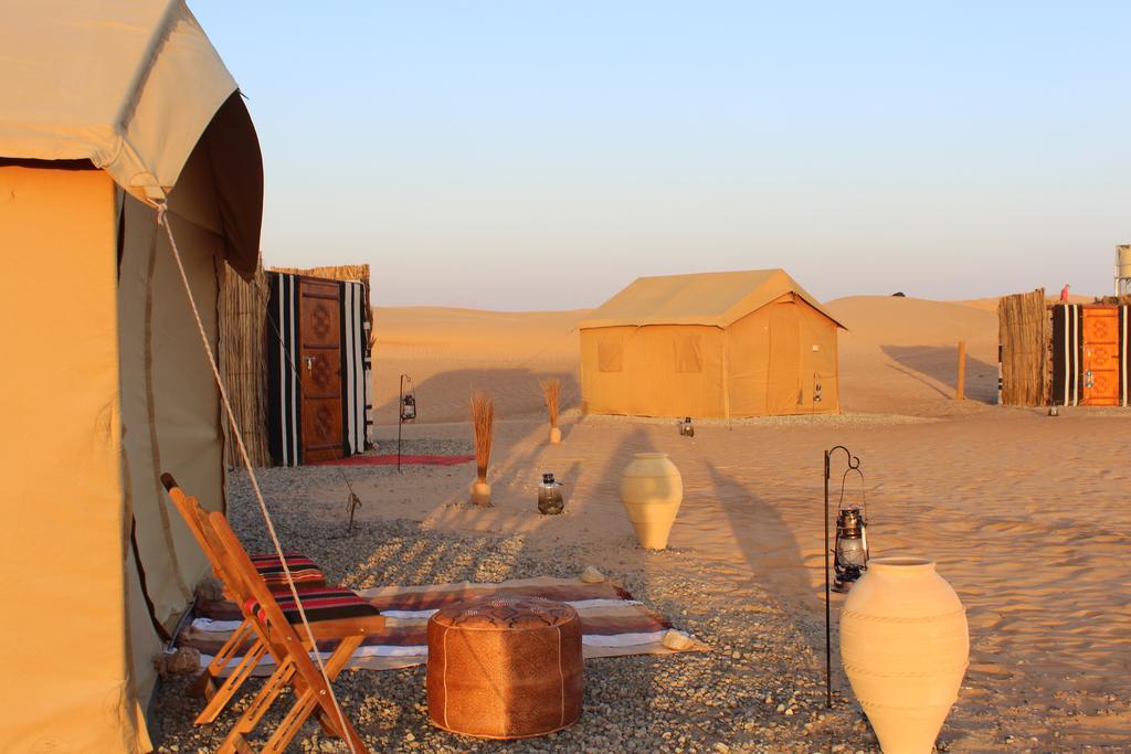 Legend Desert Camp Fulayj al Masha'ikh Exteriör bild