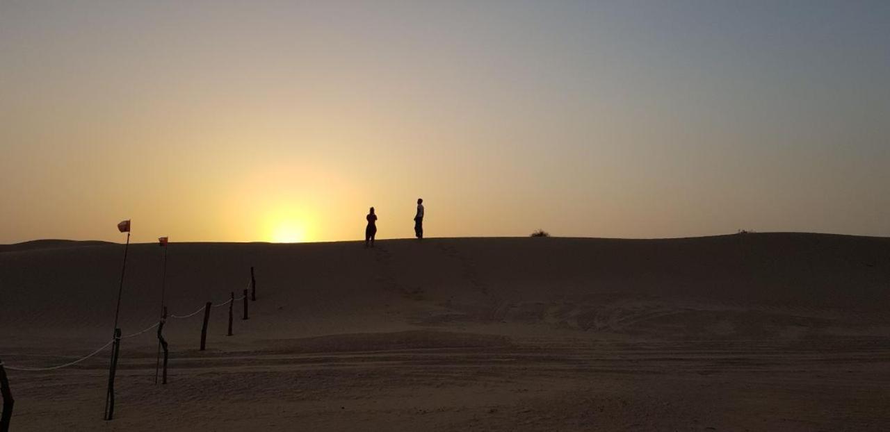 Legend Desert Camp Fulayj al Masha'ikh Exteriör bild